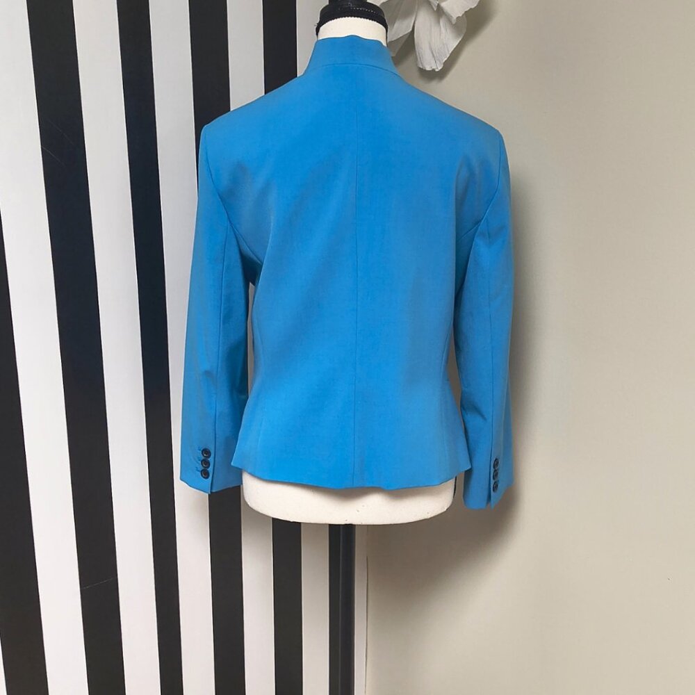 Nine West: Baby Blue Blazer Top Button Sleeves Size 10 - Picture 4 of 5